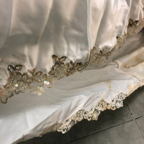 ZOMBIE Dead Corpse Bride, Halloween Wedding Dress, DAMAGED, Vintage Haunting - Picture 9 of 12